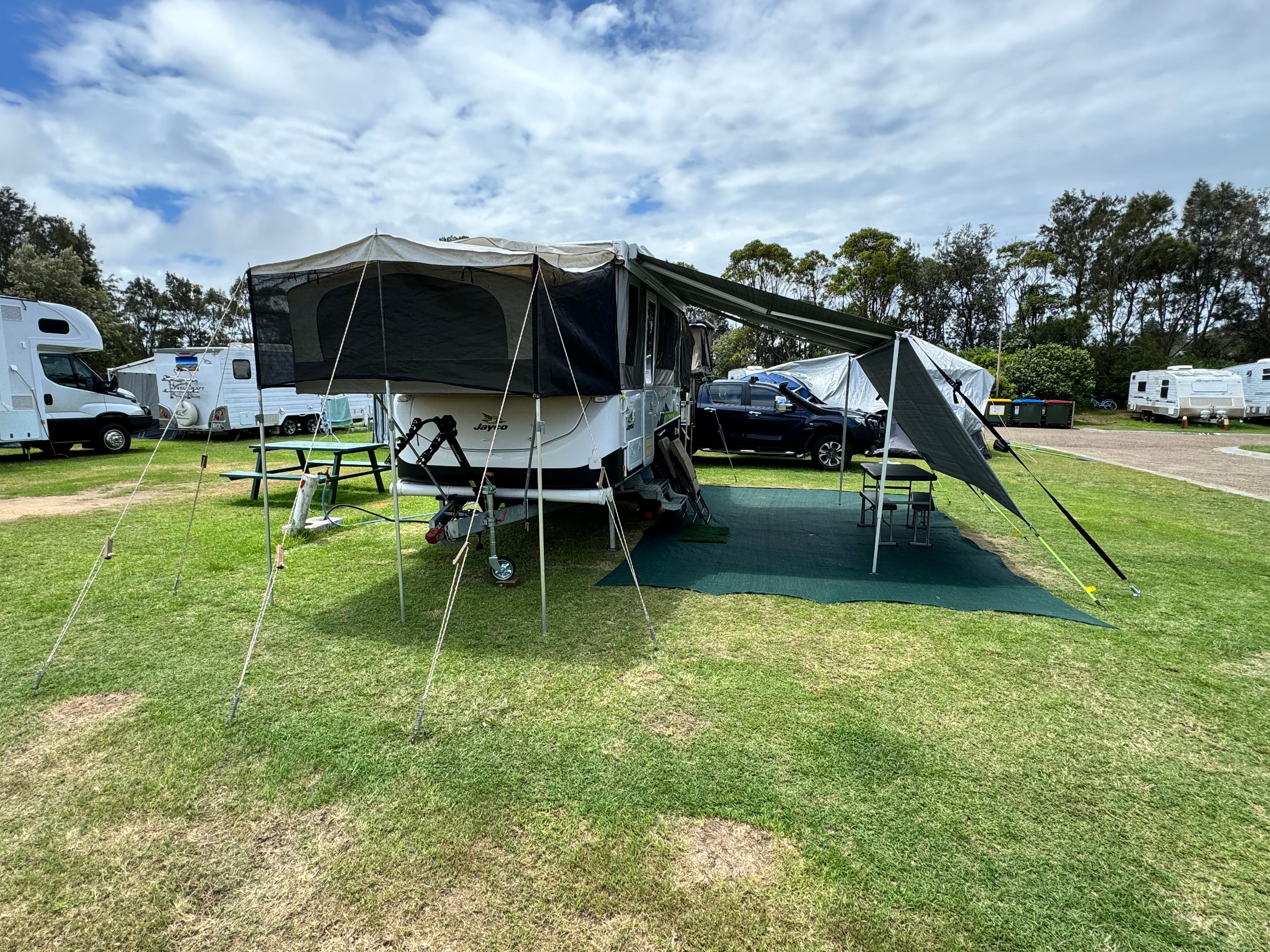 Beach front Sydney camping - hassle free :) - Main photo