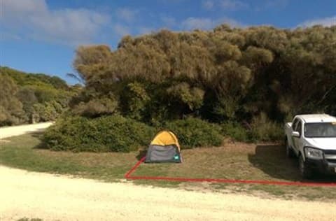 Coastal campsite at Johanna Beach Campground