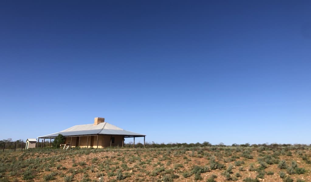 Teilta campground and picnic area, looking towards Teilta Homestead Corona Outstation. Photo: Jaymie Norris © DPE