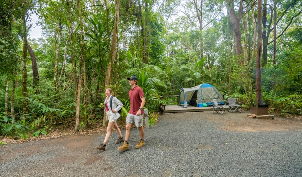 Campers heading off for a bushwalk. Photo credit: John Spencer © DPE
