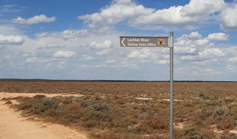 The sign to Lachlan River campground in Kalyarr National Park. Photo: Jessica Murphy © DPIE