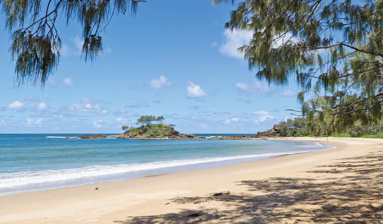 Sand and ocean of Pebbly Beach. Photo: © Rob Cleary
